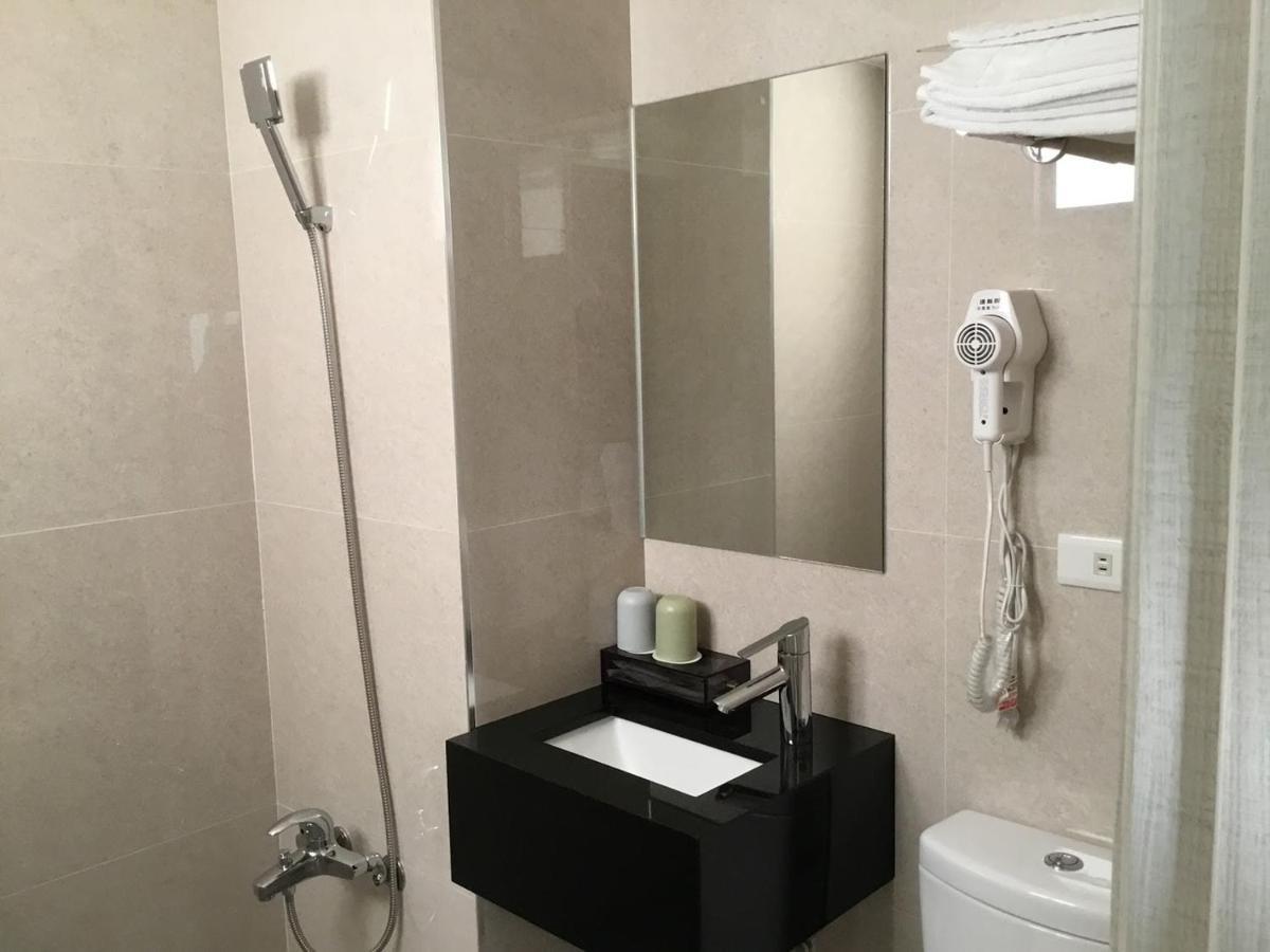 Fu Kuang Hotel Pingtung Екстер'єр фото