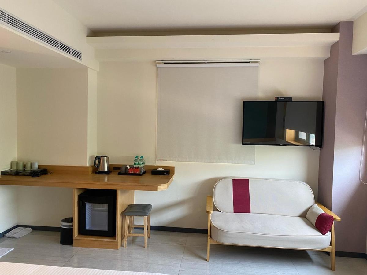 Fu Kuang Hotel Pingtung Екстер'єр фото