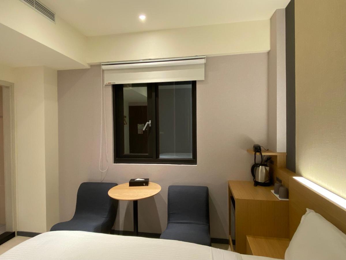 Fu Kuang Hotel Pingtung Екстер'єр фото